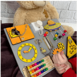 Дерев'яний бізіборд для дитячого розвитку 30х40 см - image-0